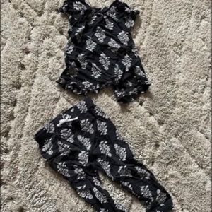 Carter 2 piece outfit - 18 months